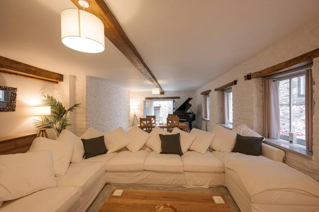 Barbican, Plymouth Outstanding Luxury Apartment Exterior photo